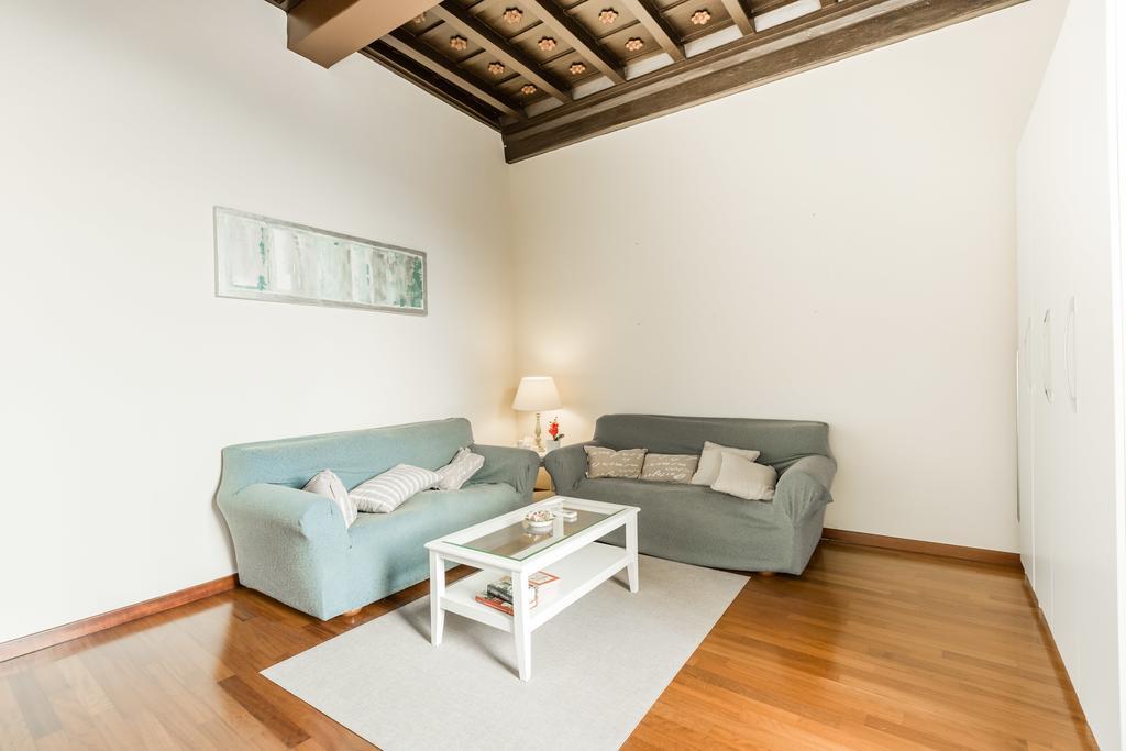 Navona Bernini Lodge Рим Экстерьер фото