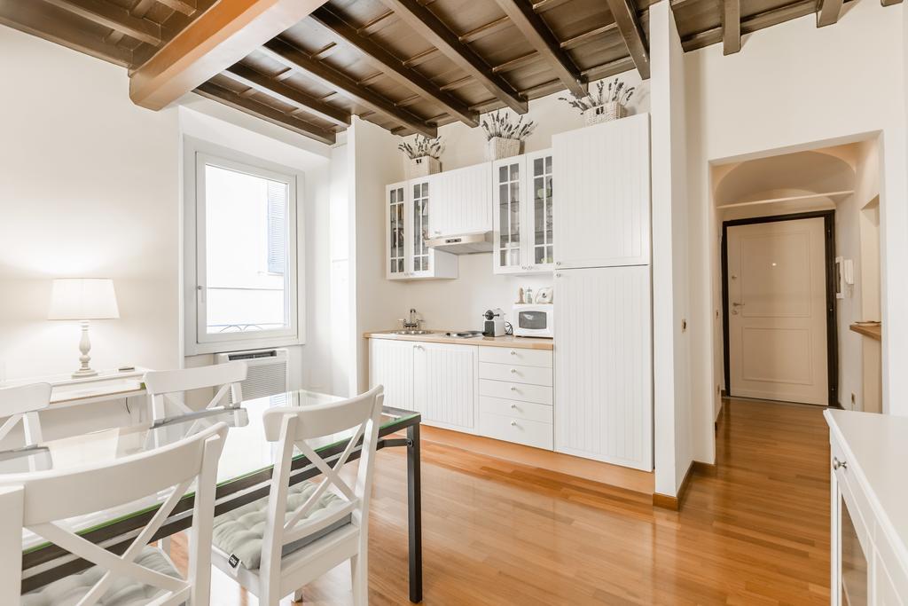 Navona Bernini Lodge Рим Экстерьер фото