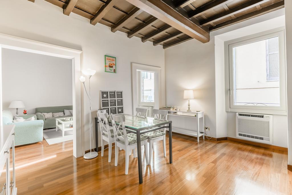 Navona Bernini Lodge Рим Экстерьер фото